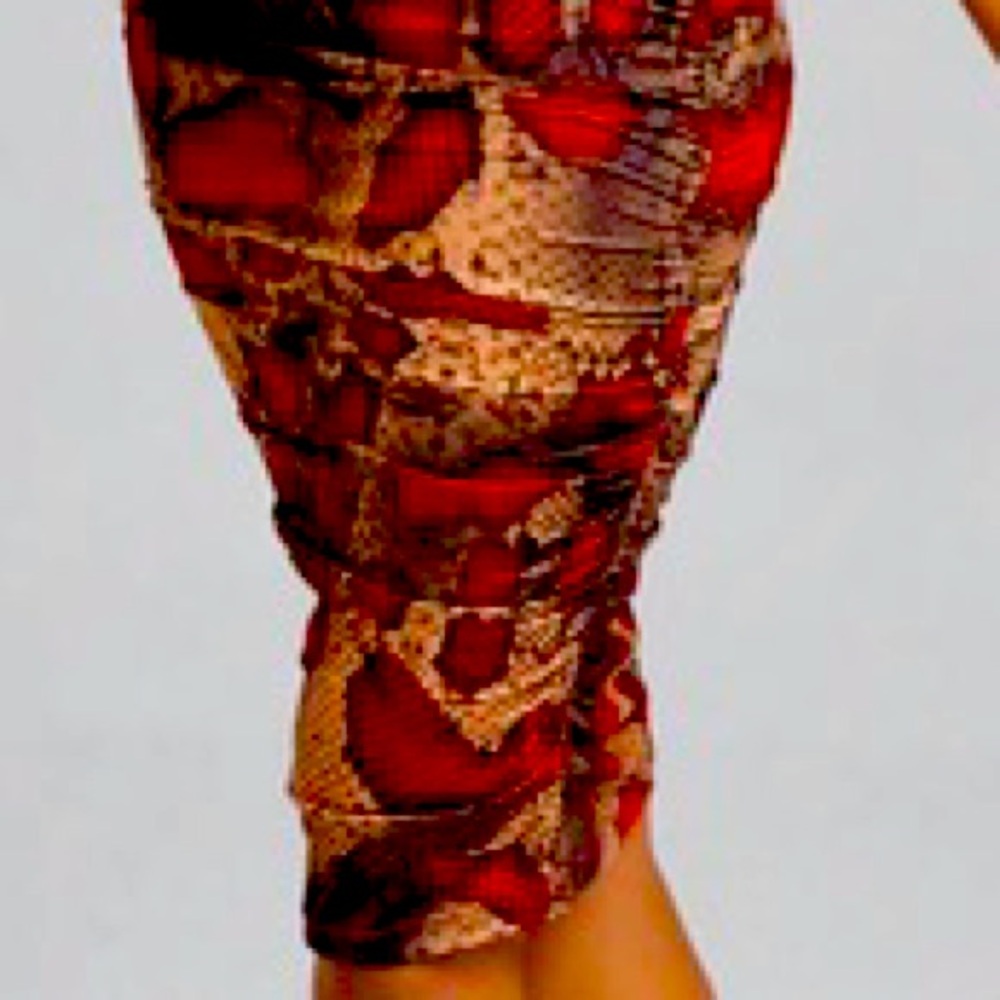 Dress - Picture 4 of 9